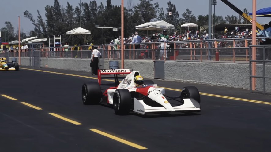 1992 McLaren MP4/6B Honda
