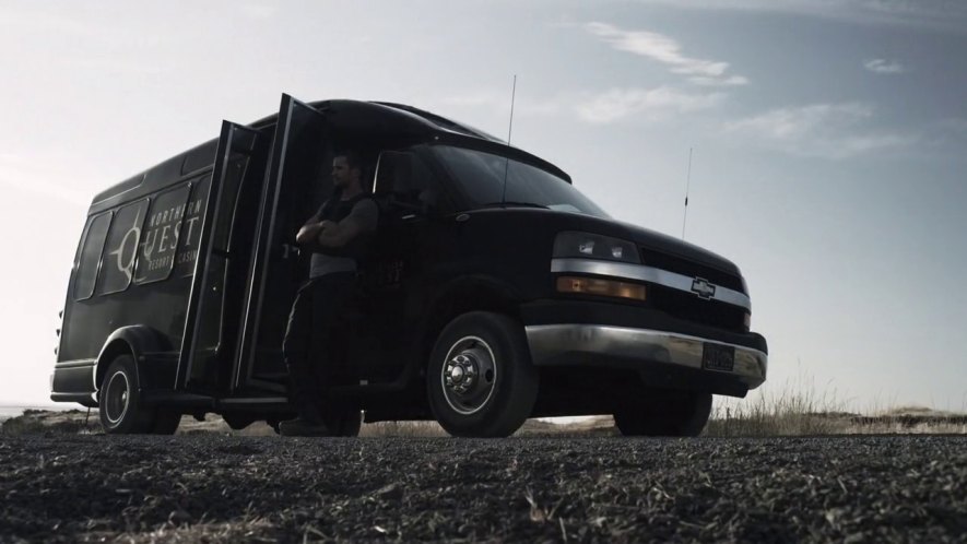 2003 Chevrolet Express 3500 Turtle Top [GMT610]