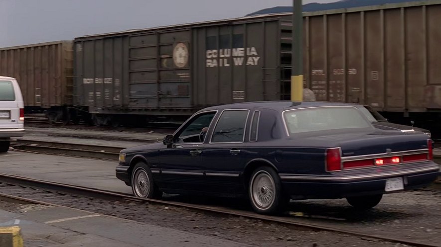 1995 Lincoln Town Car Signature Series [SI4]