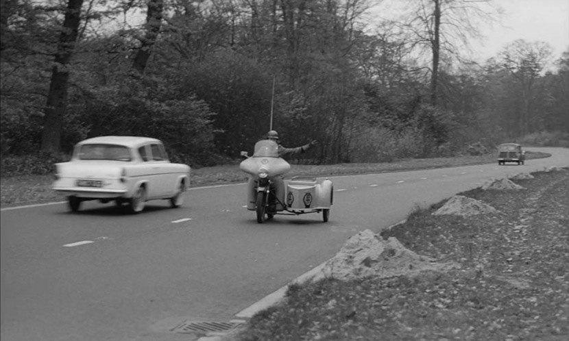 1960 Ford Anglia Deluxe [105E]