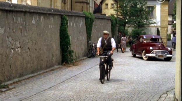 1948 Oldsmobile 76 Dynamic Club Sedan