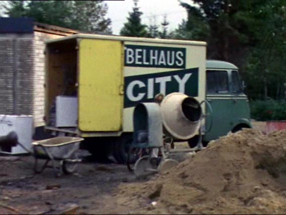 Mercedes-Benz L 319 [L56]