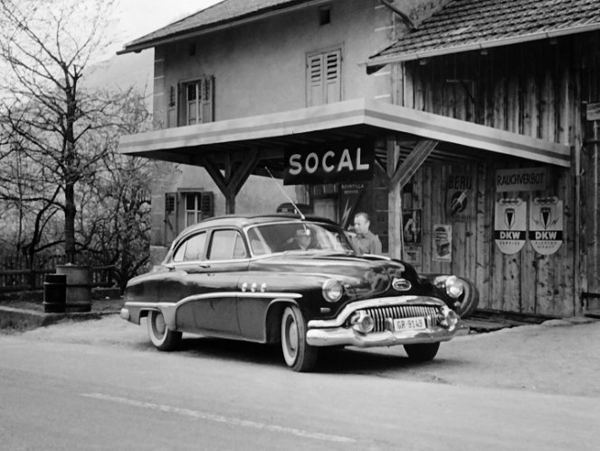 1951 Buick Special De Luxe Tour Back Sedan
