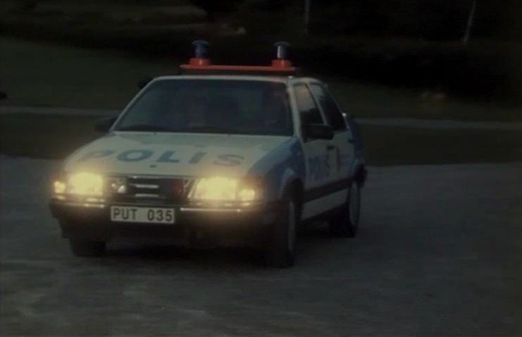 SAAB 9000 CD Polis