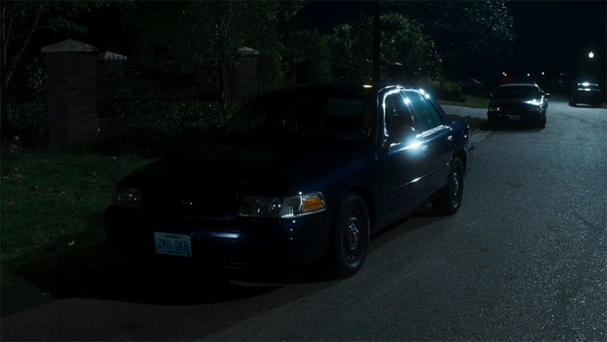 2004 Ford Crown Victoria