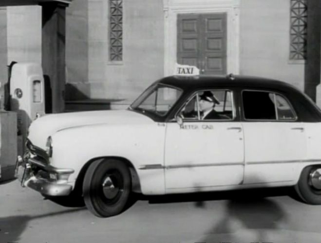 1950 Ford Custom De Luxe Fordor Sedan [73B]