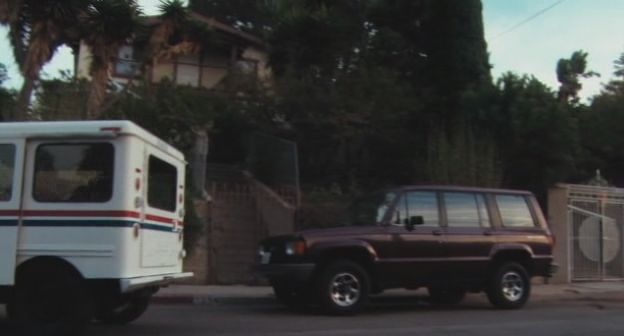 1987 Isuzu Trooper Series I [UBS]