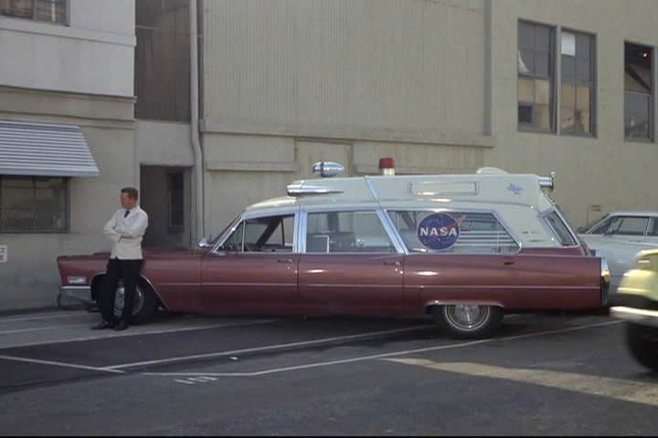 1967 Cadillac Ambulance Superior Rescuer 54'' [69890Z]