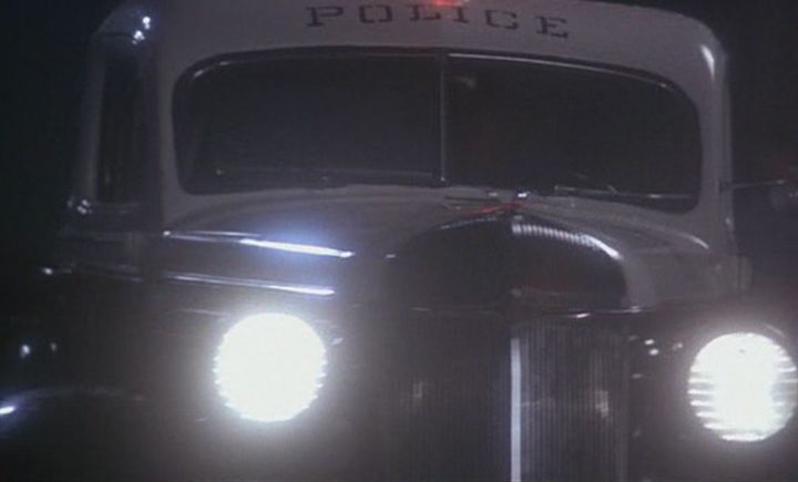1936 Chrysler Airstream [C-7]
