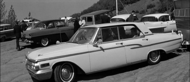 1962 Mercury Monterey Custom 4-Door Hardtop