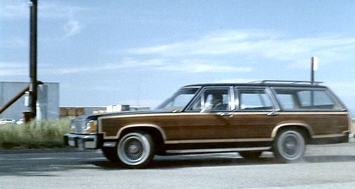 1982 Ford LTD Country Squire
