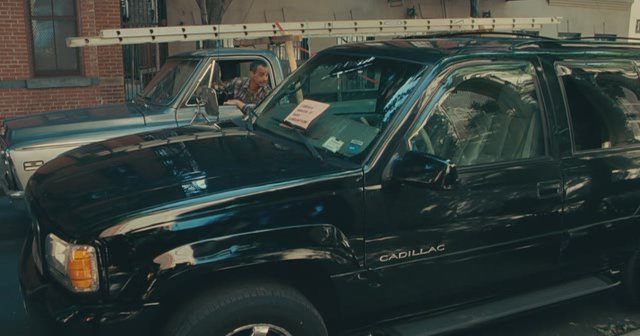 1999 Cadillac Escalade [GMT435]