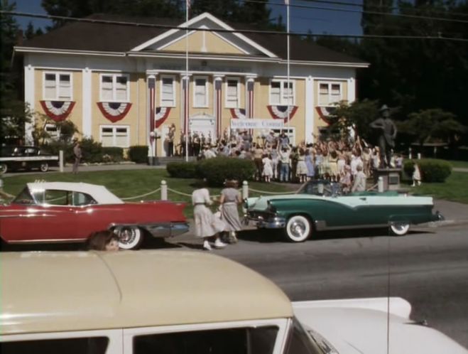 1956 Ford Fairlane Sunliner Convertible [76B]