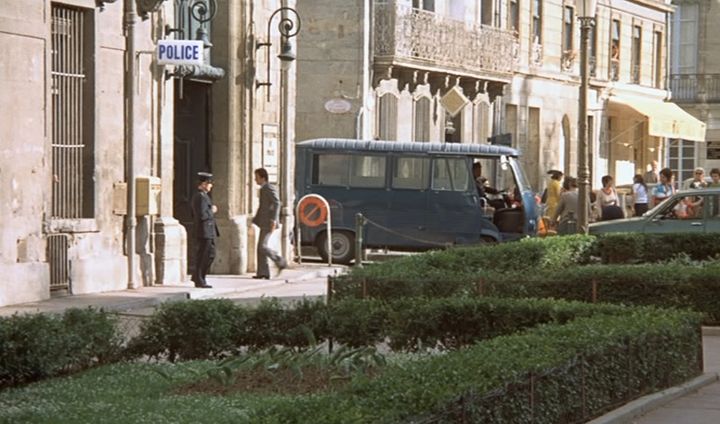1967 Peugeot J7 Car