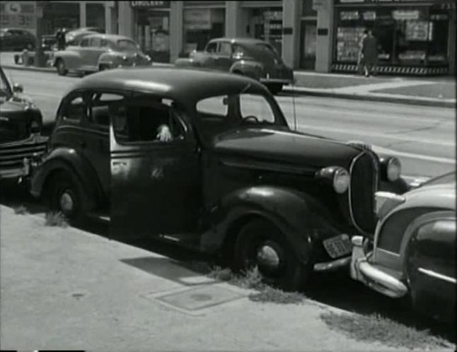 1938 Plymouth De Luxe Sedan [P-6]