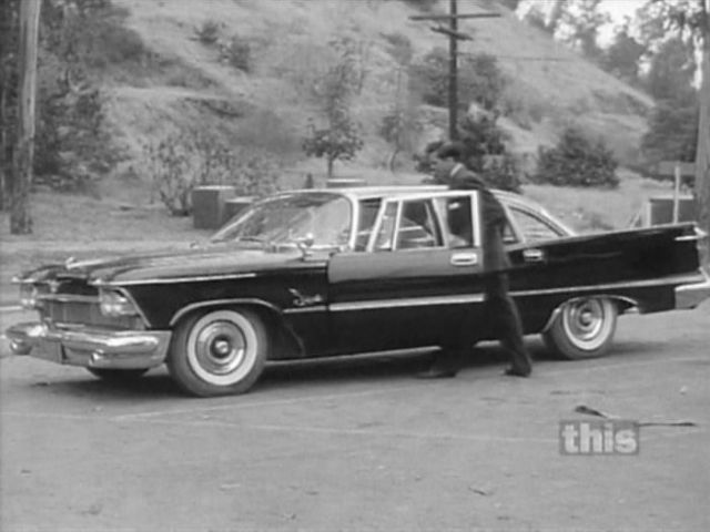 1958 Imperial 4-Door Sedan [LY1-L-41]