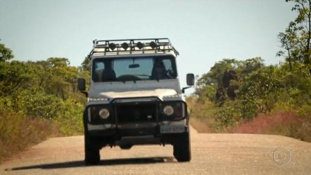 Land-Rover Defender 90 Station Wagon