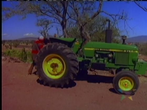 John Deere 2755