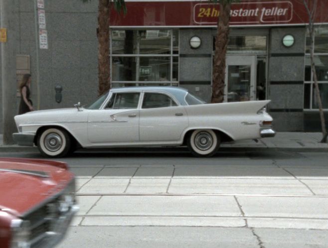 1961 Chrysler Windsor 4-Door Sedan [RC2-M-41]