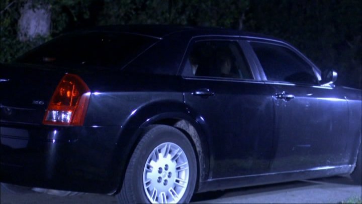 2005 Chrysler 300 [LX]