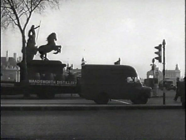 1952 Bedford CAZ Luton Mk1