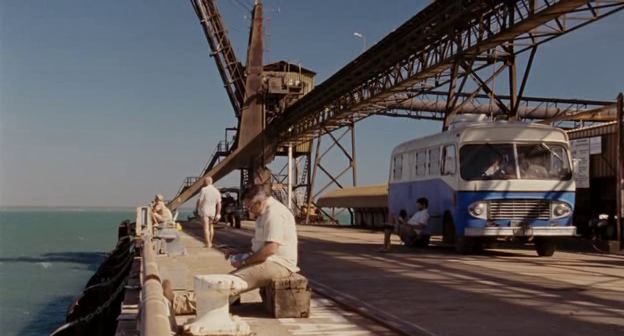 Austin 2-45F Howard Porter