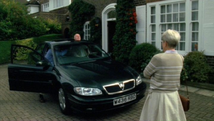 2000 Vauxhall Omega 2.5 V6 CDX