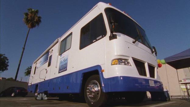 2006 United Specialties M-Line Shuttlebus Mobile Medical Clinic