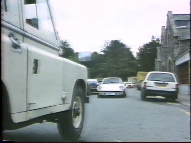 Land-Rover 88'' Series II
