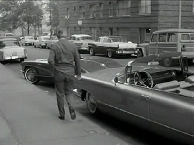 1955 Ford Fairlane Crown Victoria with transparent top [64B]