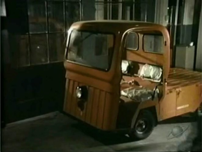 Cushman Truckster