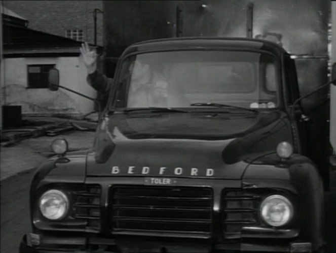 1962 Bedford J5