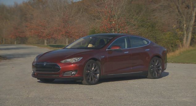 2013 Tesla Model S P85