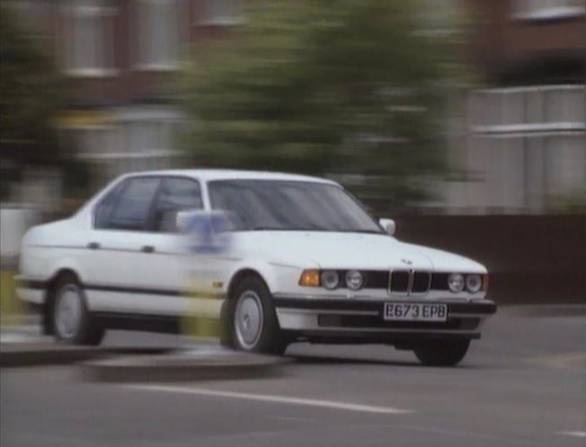 1987 BMW 730i [E32]