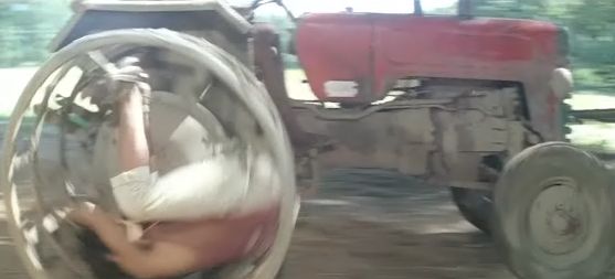 Mahindra B 275 DI