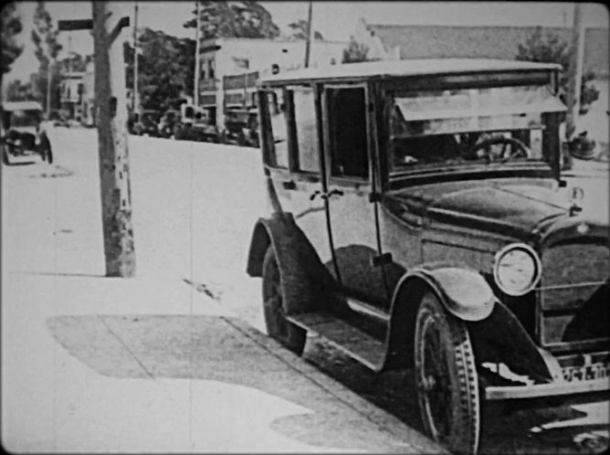 1919 Nash Six [680]