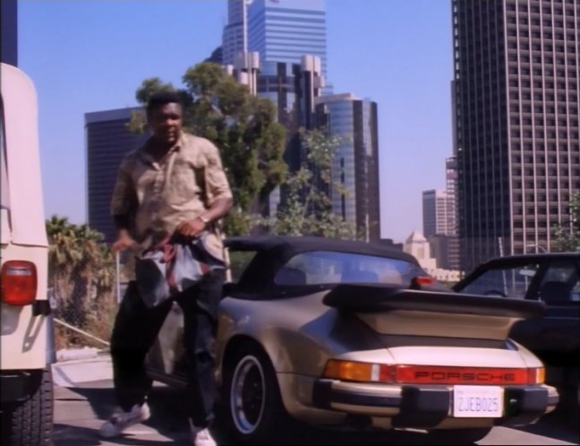 1986 Porsche 911 Carrera Cabrio