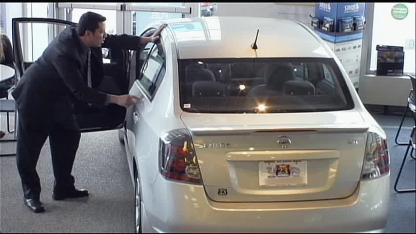 2011 Nissan Sentra SR [B16]