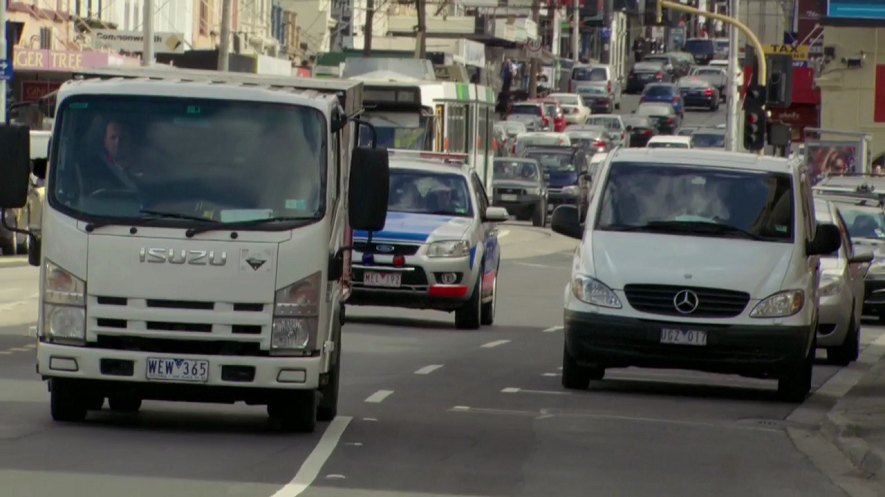 2008 Isuzu NLR