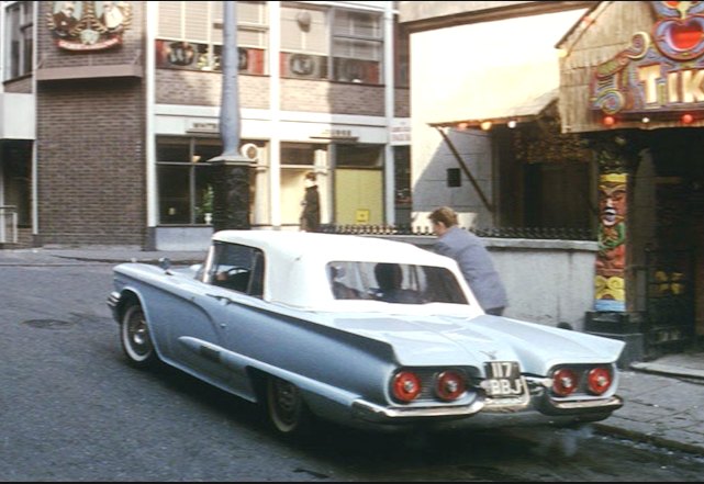 1958 Ford Thunderbird