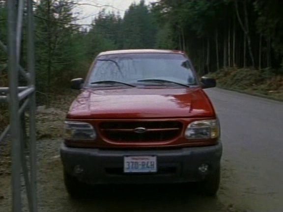 1999 Ford Explorer [UN150]