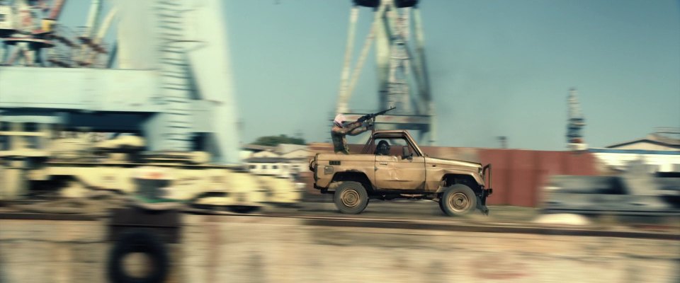 Toyota Land Cruiser [J70]