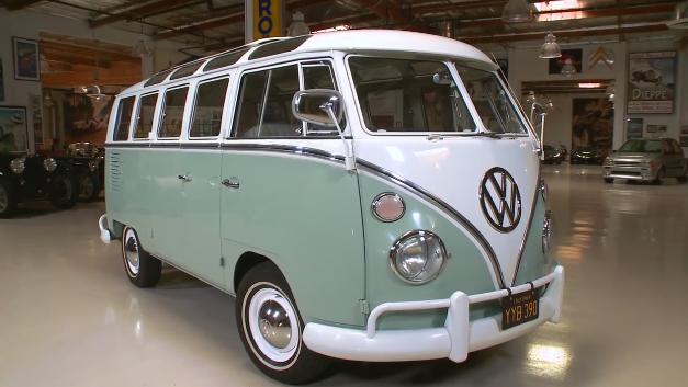 1966 Volkswagen De Luxe Station Wagon 'Samba' owned by Gabriel Iglesias T1 [Typ 2]