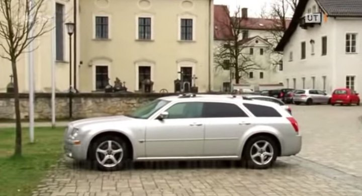 2005 Chrysler 300 C Touring [LE]