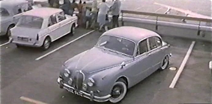 1963 MG 1100 MkI [ADO16]