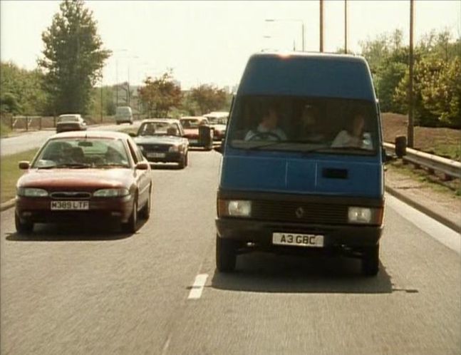 1995 Ford Mondeo 2.5 V6 24V Ghia MkI [CDW27]