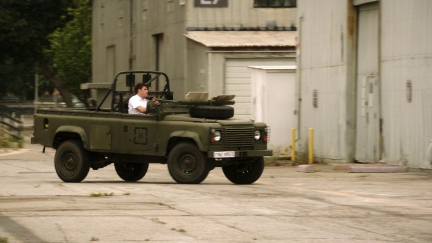 Land-Rover Defender 110