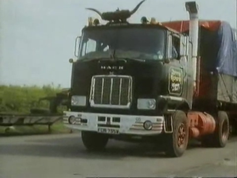 1980 Mack FM-700T Interstater