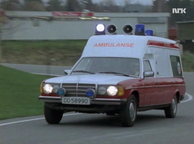 1982 Mercedes-Benz 250 Ambulanse VBK Rescueline 2500 [VF123]