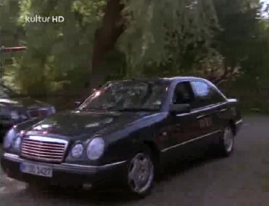 1996 Mercedes-Benz E 200 [W210]